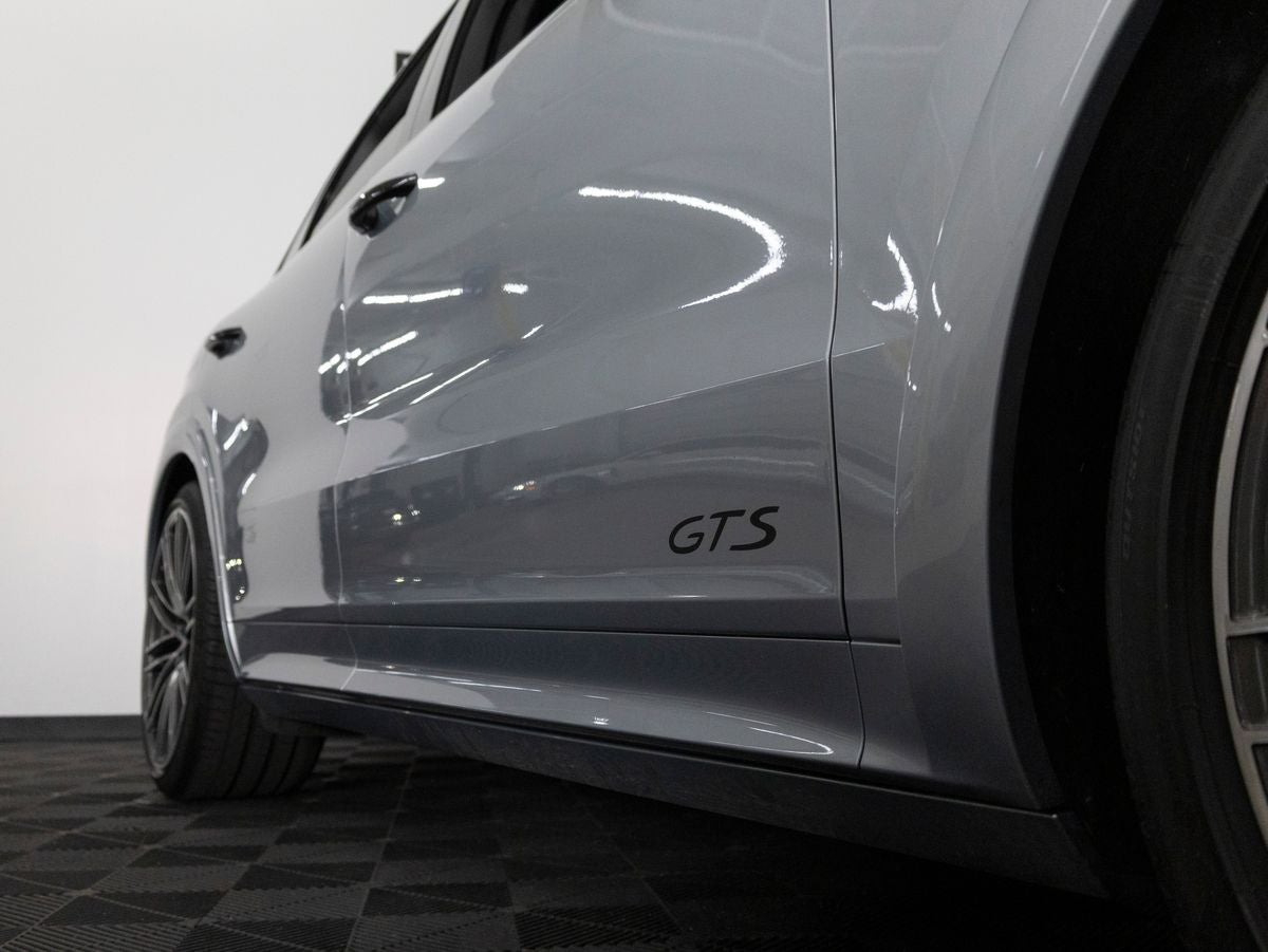2023 Porsche Cayenne Cayenne GTS