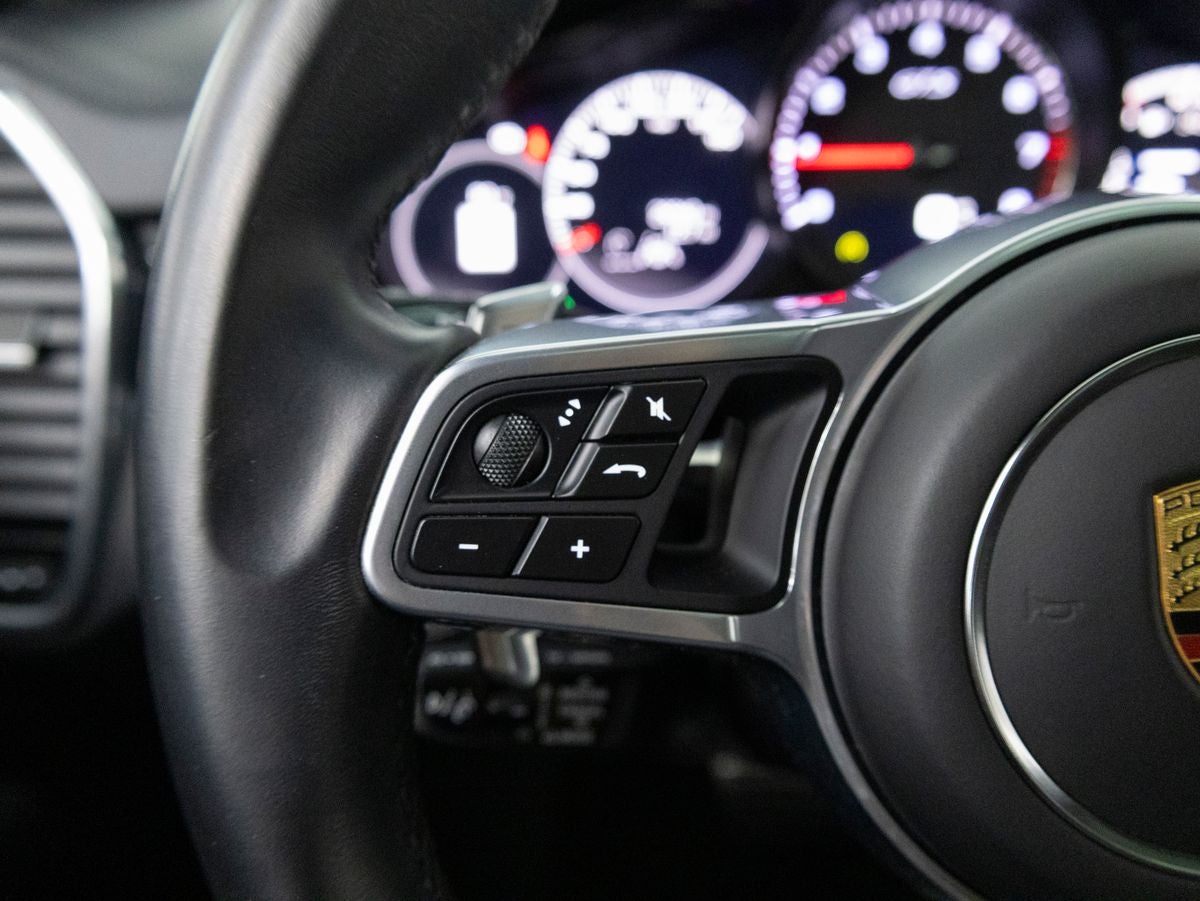 2023 Porsche Cayenne Cayenne GTS