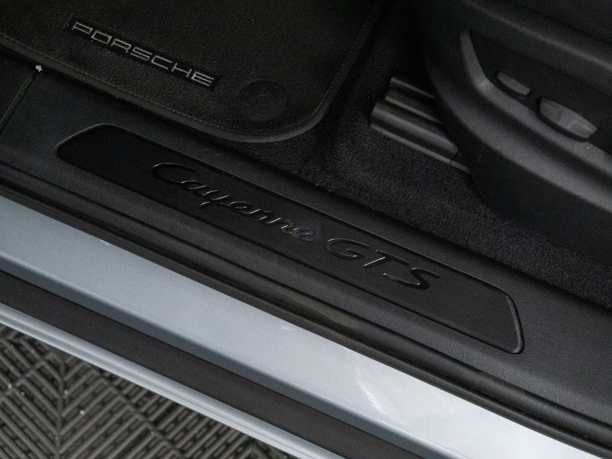 2023 Porsche Cayenne Cayenne GTS