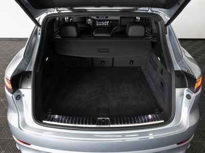2023 Porsche Cayenne Cayenne GTS