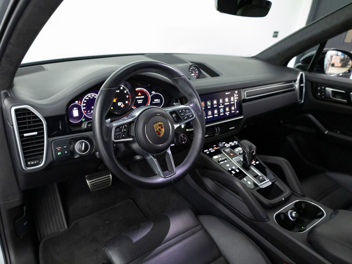 2023 Porsche Cayenne Cayenne GTS (MY23)