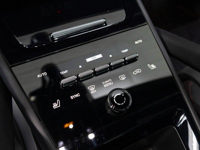 2025 Porsche Cayenne GTS