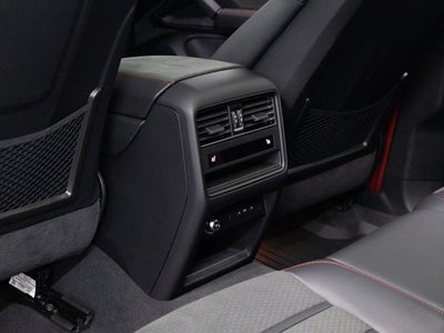 2025 Porsche Cayenne GTS