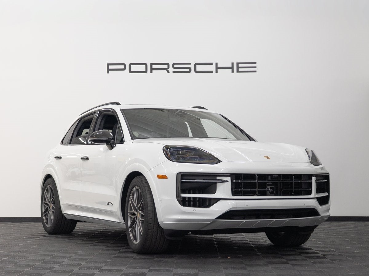 2026 Porsche Cayenne GTS