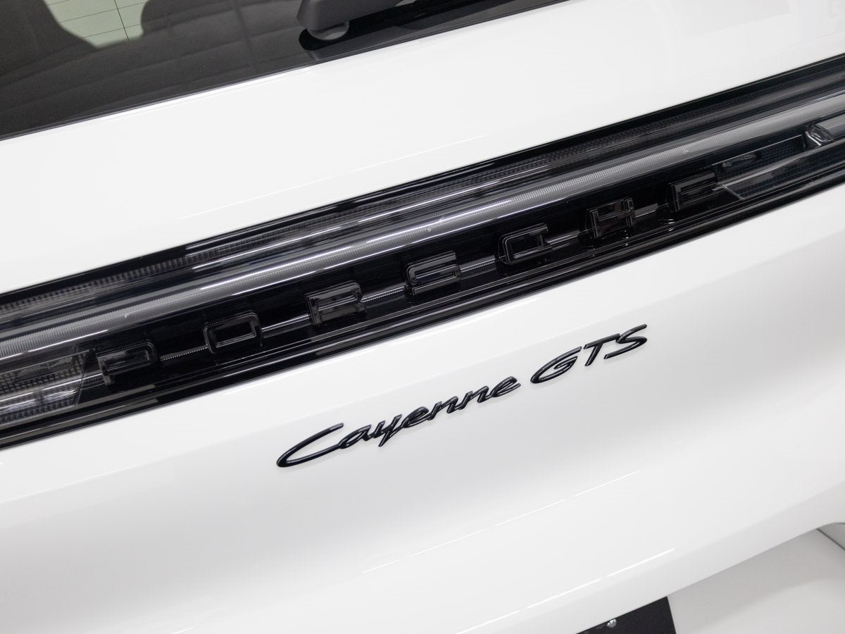 2026 Porsche Cayenne GTS