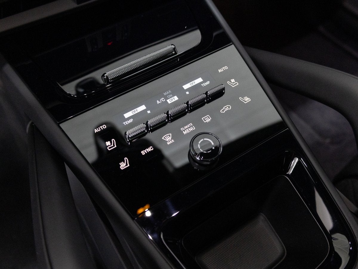 2026 Porsche Cayenne GTS