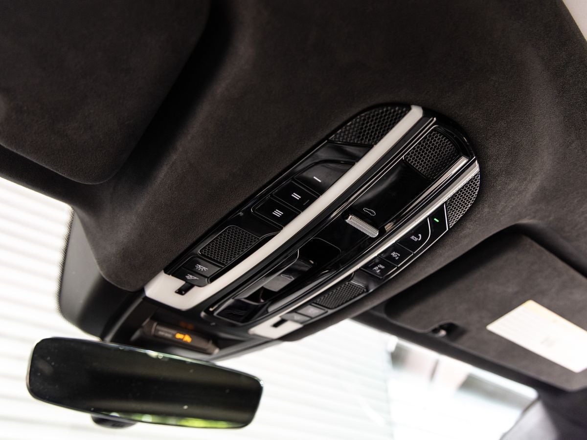 2023 Porsche Cayenne Turbo S