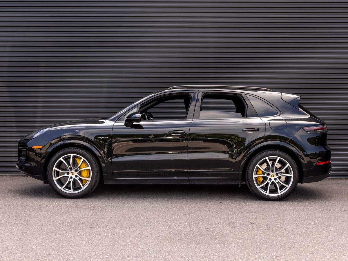 2023 Porsche Cayenne Turbo S