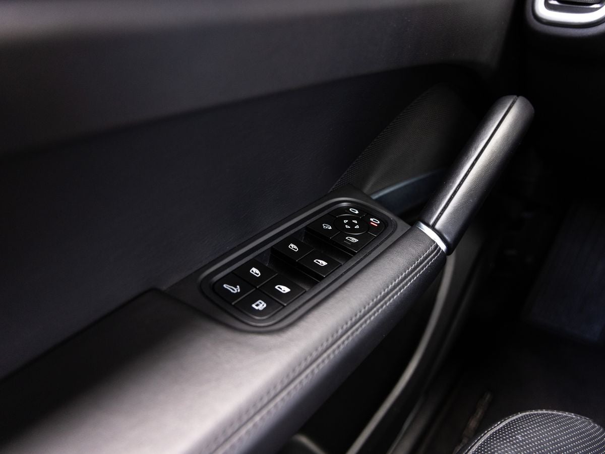 2023 Porsche Cayenne Turbo S