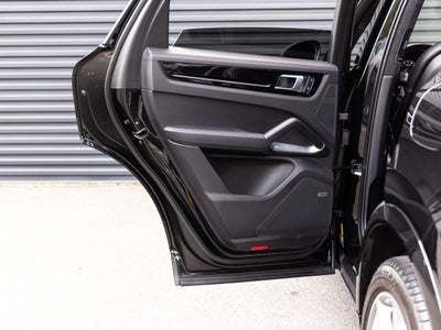 2023 Porsche Cayenne Turbo S