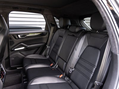2023 Porsche Cayenne Turbo S