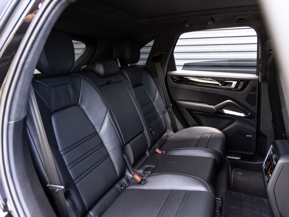 2023 Porsche Cayenne Turbo S