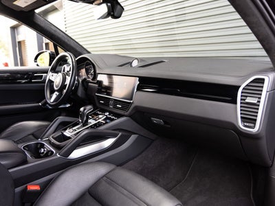 2023 Porsche Cayenne Turbo S