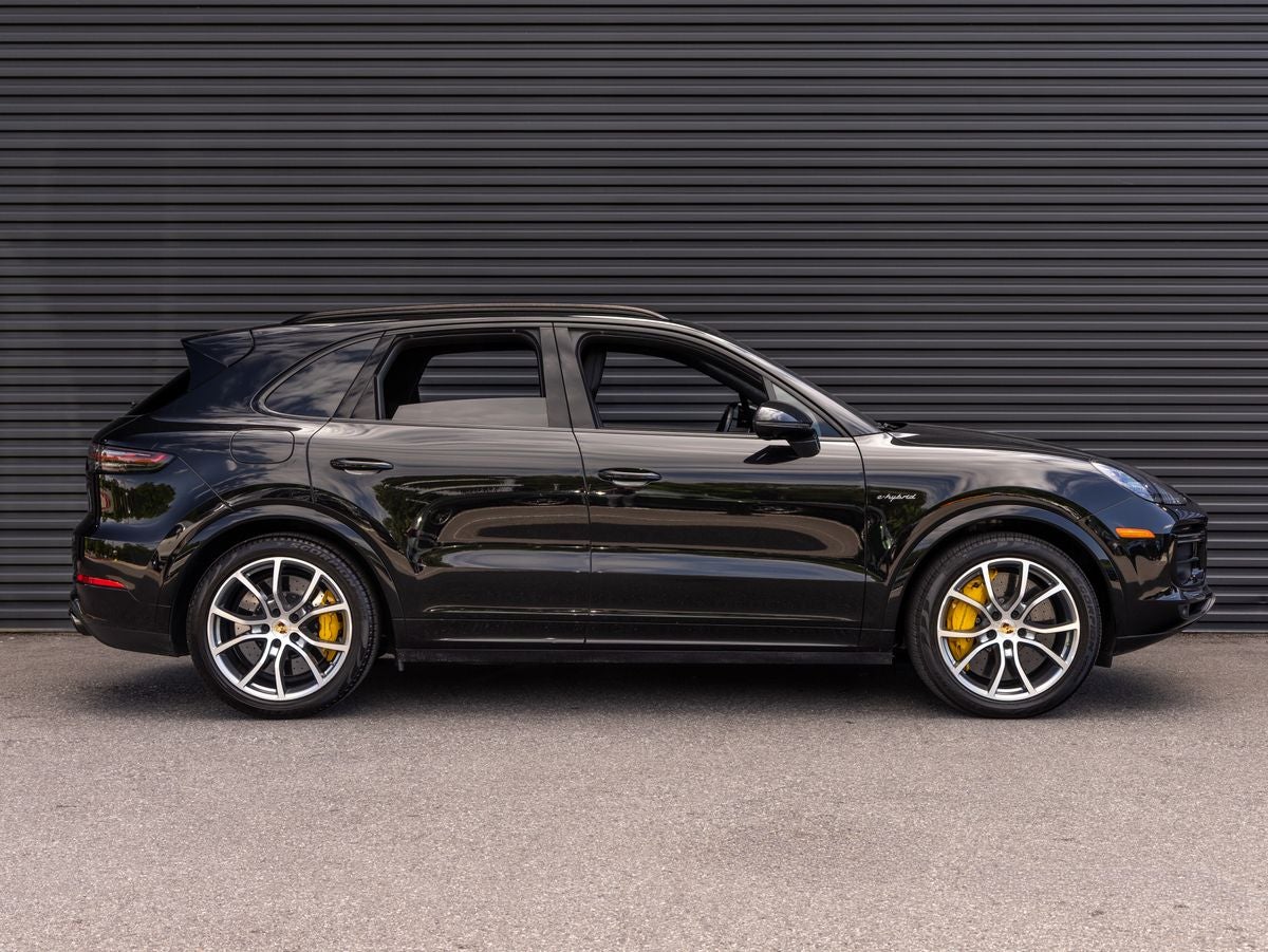 2023 Porsche Cayenne Turbo S