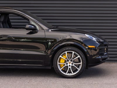 2023 Porsche Cayenne Turbo S