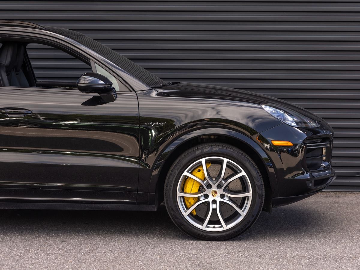 2023 Porsche Cayenne Turbo S