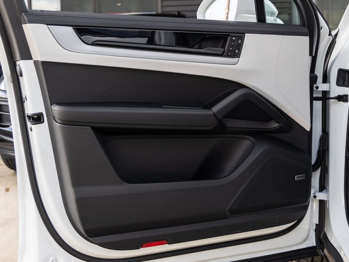 2026 Porsche Cayenne S