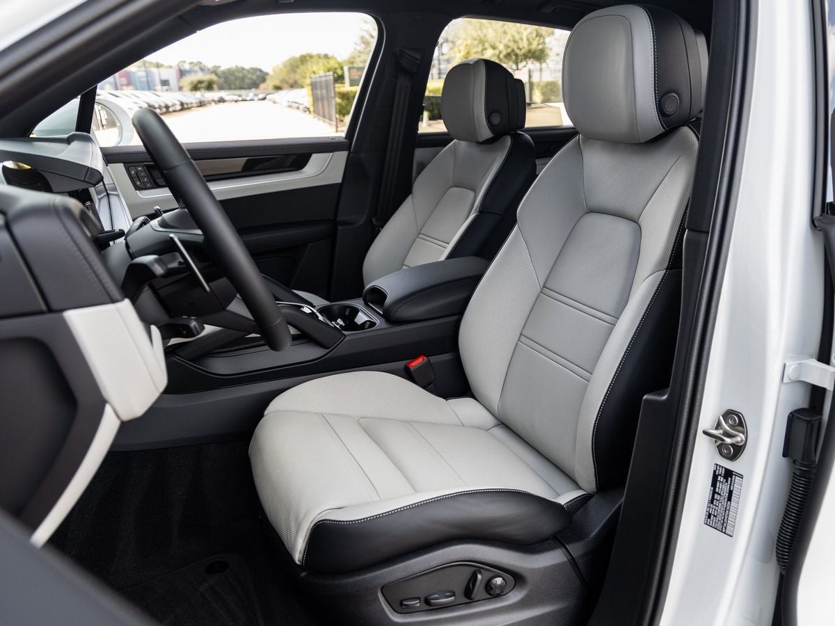 2026 Porsche Cayenne S