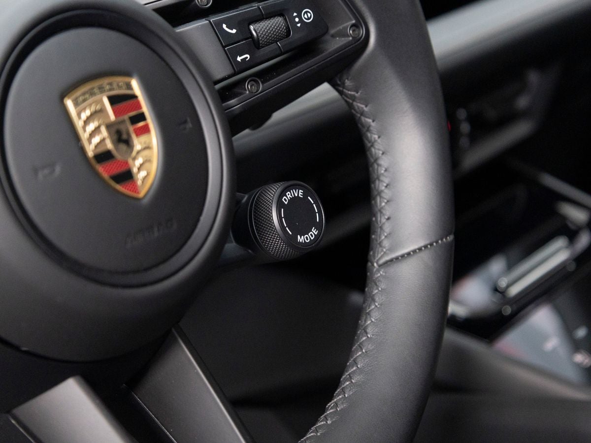 2025 Porsche Cayenne S