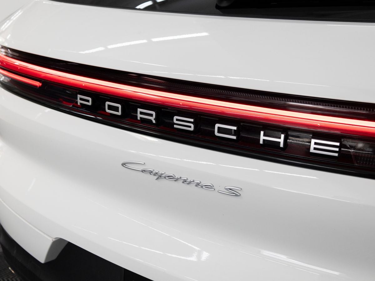 2024 Porsche Cayenne S