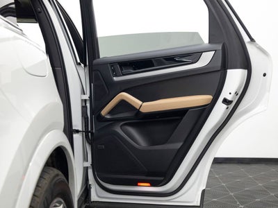 2024 Porsche Cayenne S