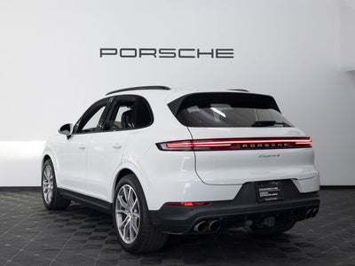 2024 Porsche Cayenne S