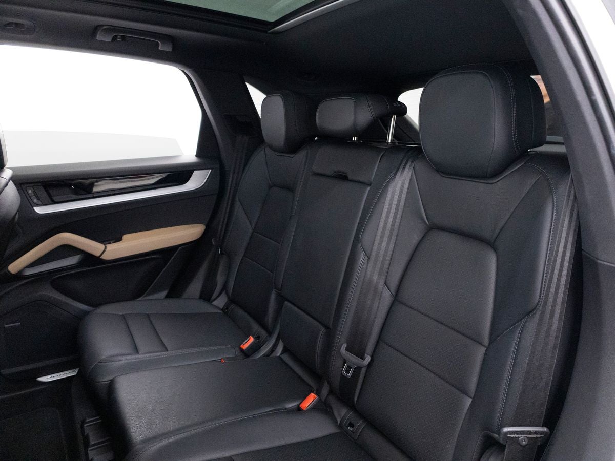 2024 Porsche Cayenne S