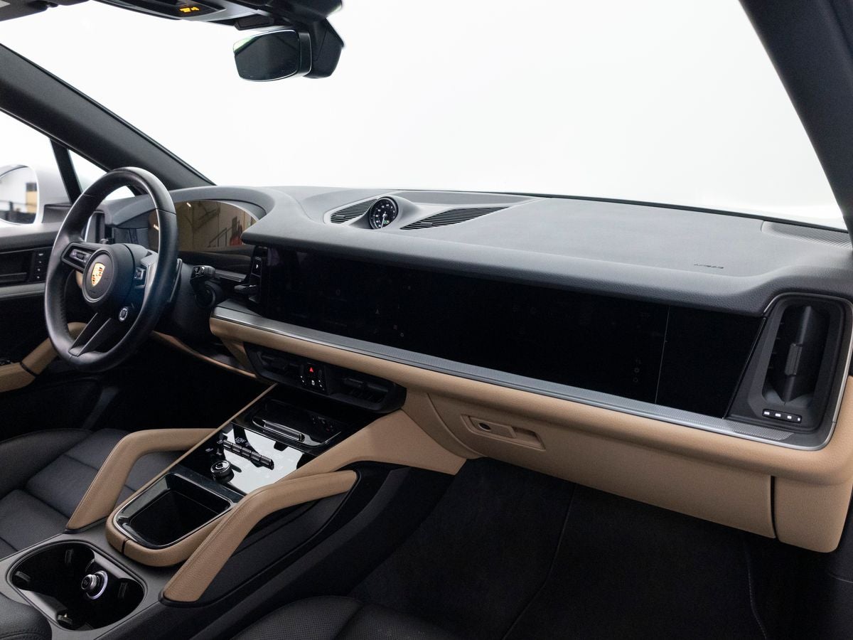 2024 Porsche Cayenne S