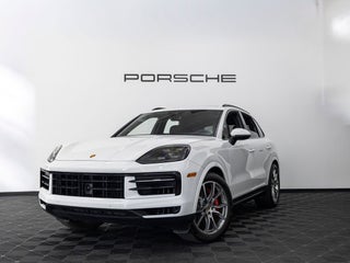 2024 Porsche Cayenne S