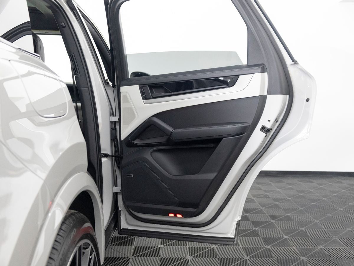 2026 Porsche Cayenne S