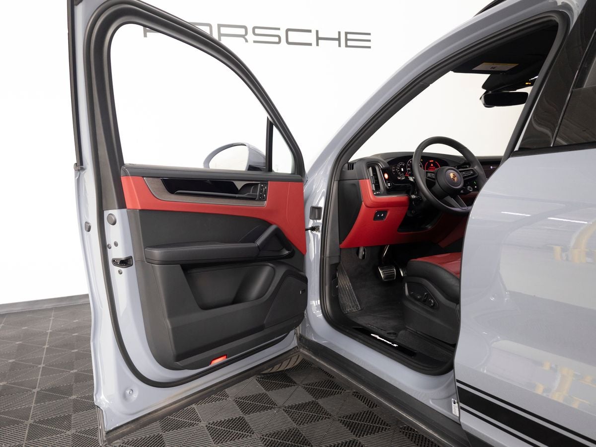 2026 Porsche Cayenne S