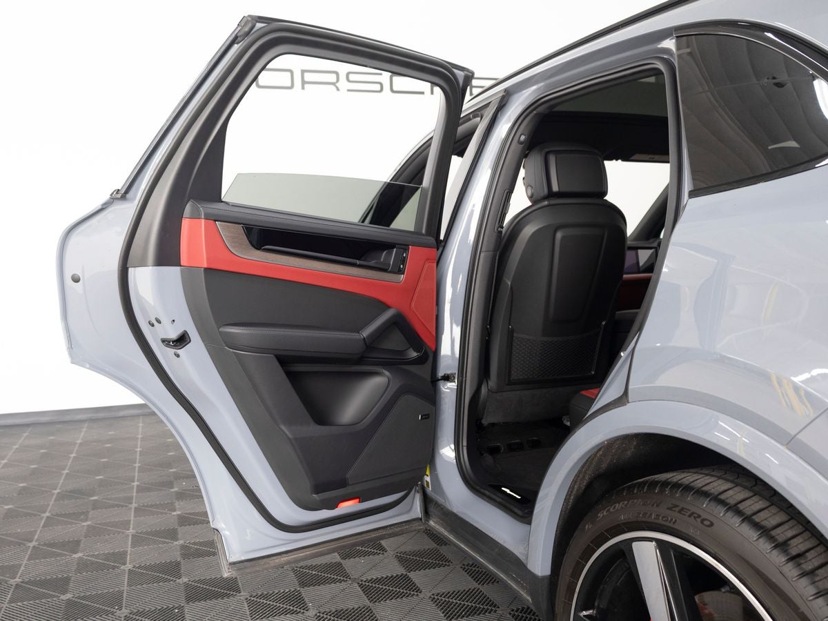 2026 Porsche Cayenne S