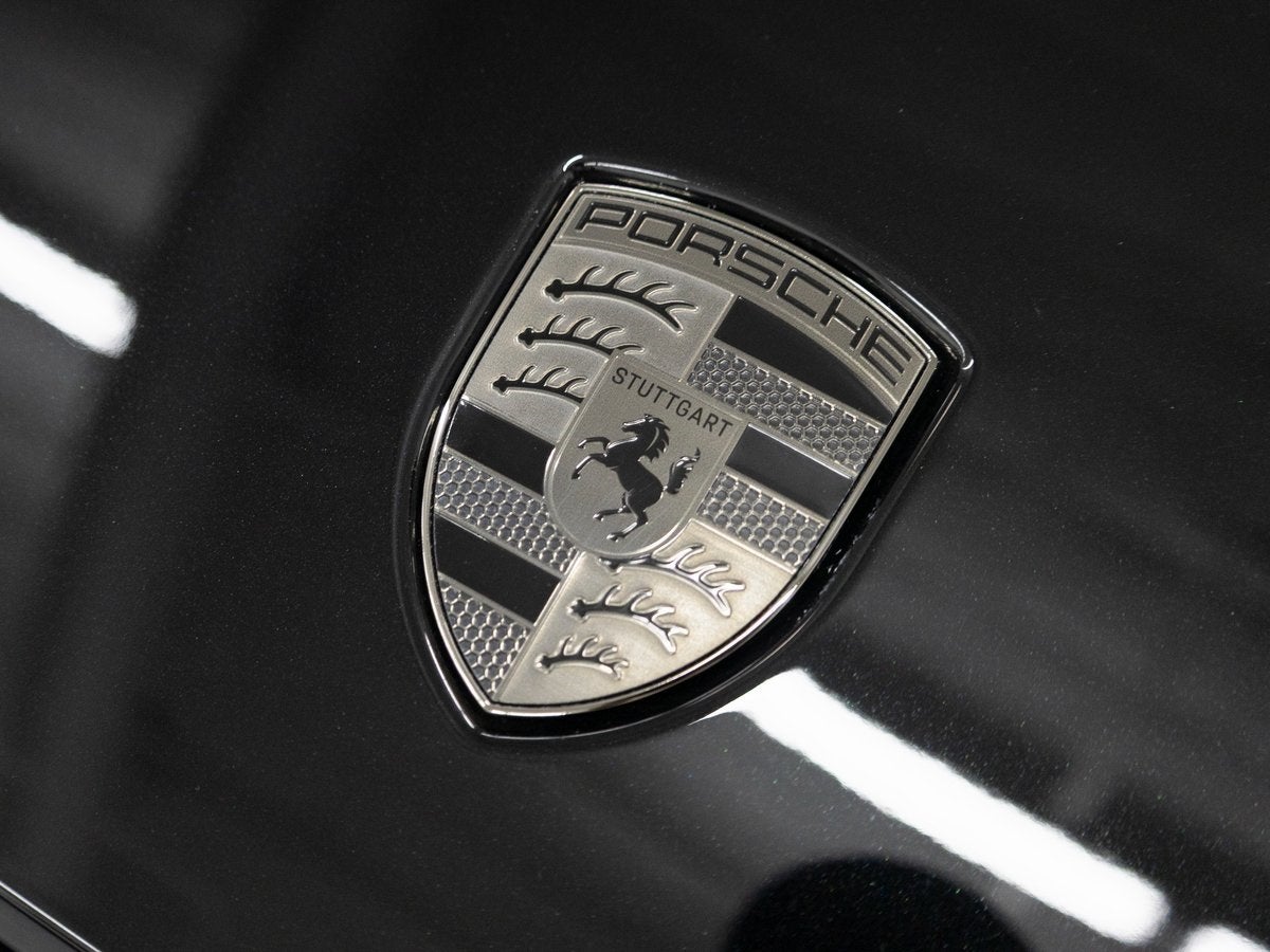 2025 Porsche Cayenne Turbo