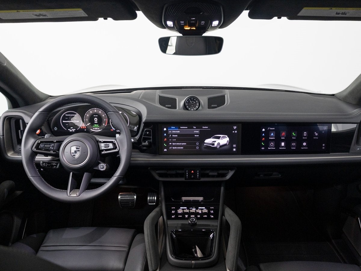 2025 Porsche Cayenne Turbo