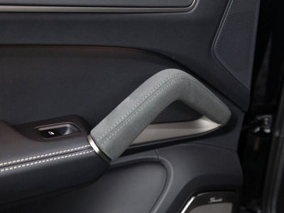 2025 Porsche Cayenne Turbo