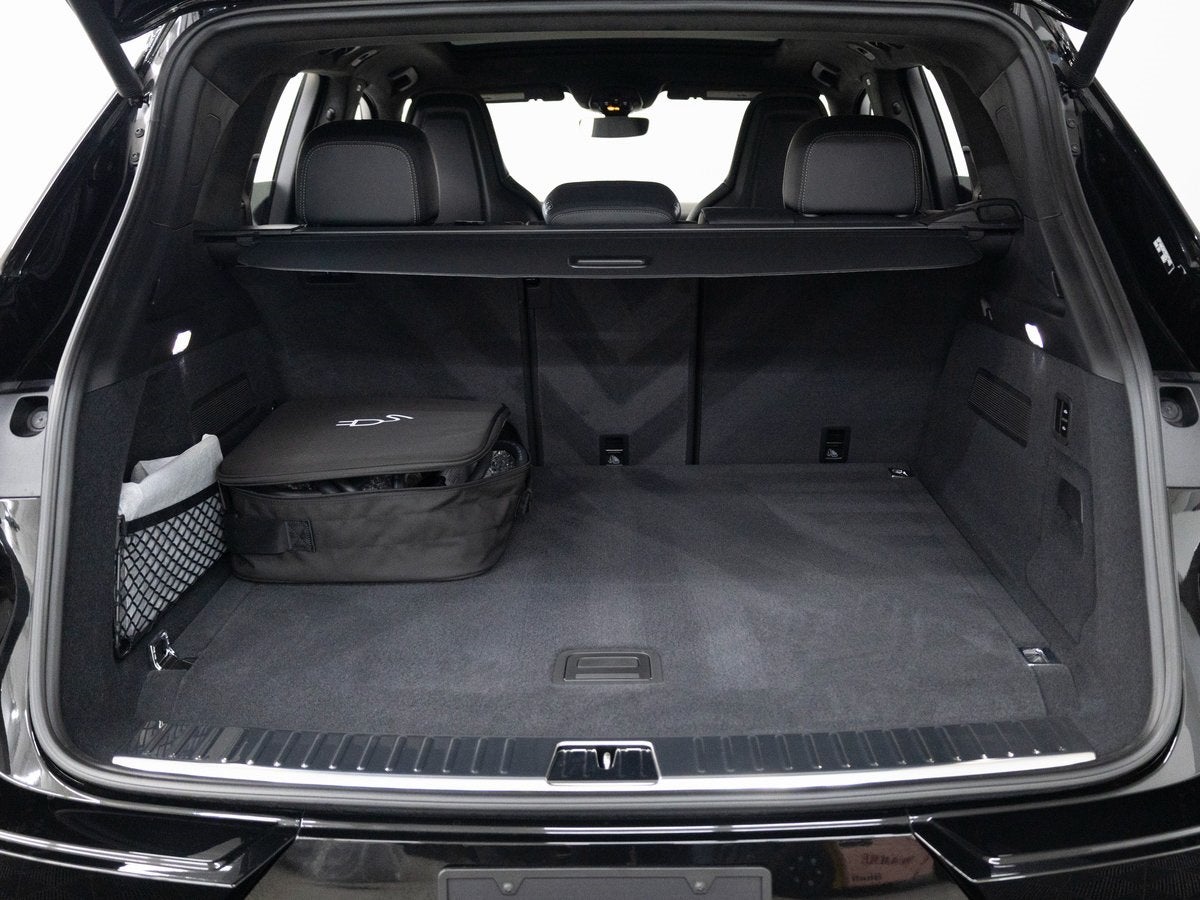 2025 Porsche Cayenne Turbo