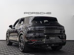 2025 Porsche Cayenne Turbo