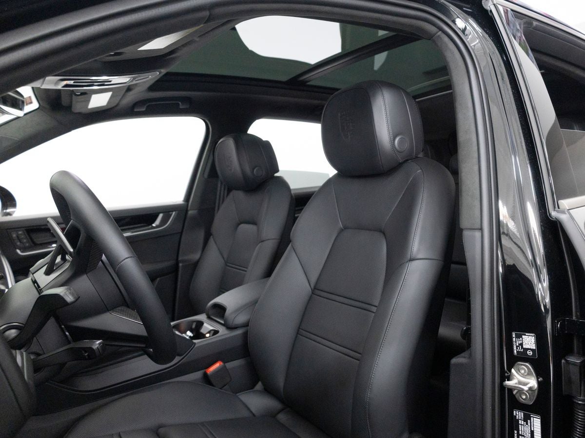 2026 Porsche Cayenne Turbo