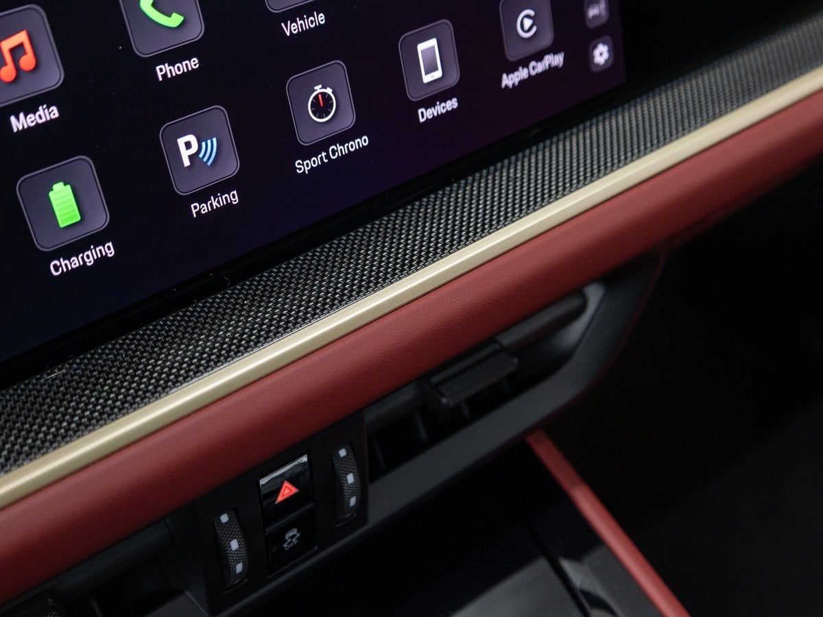 2025 Porsche Cayenne S