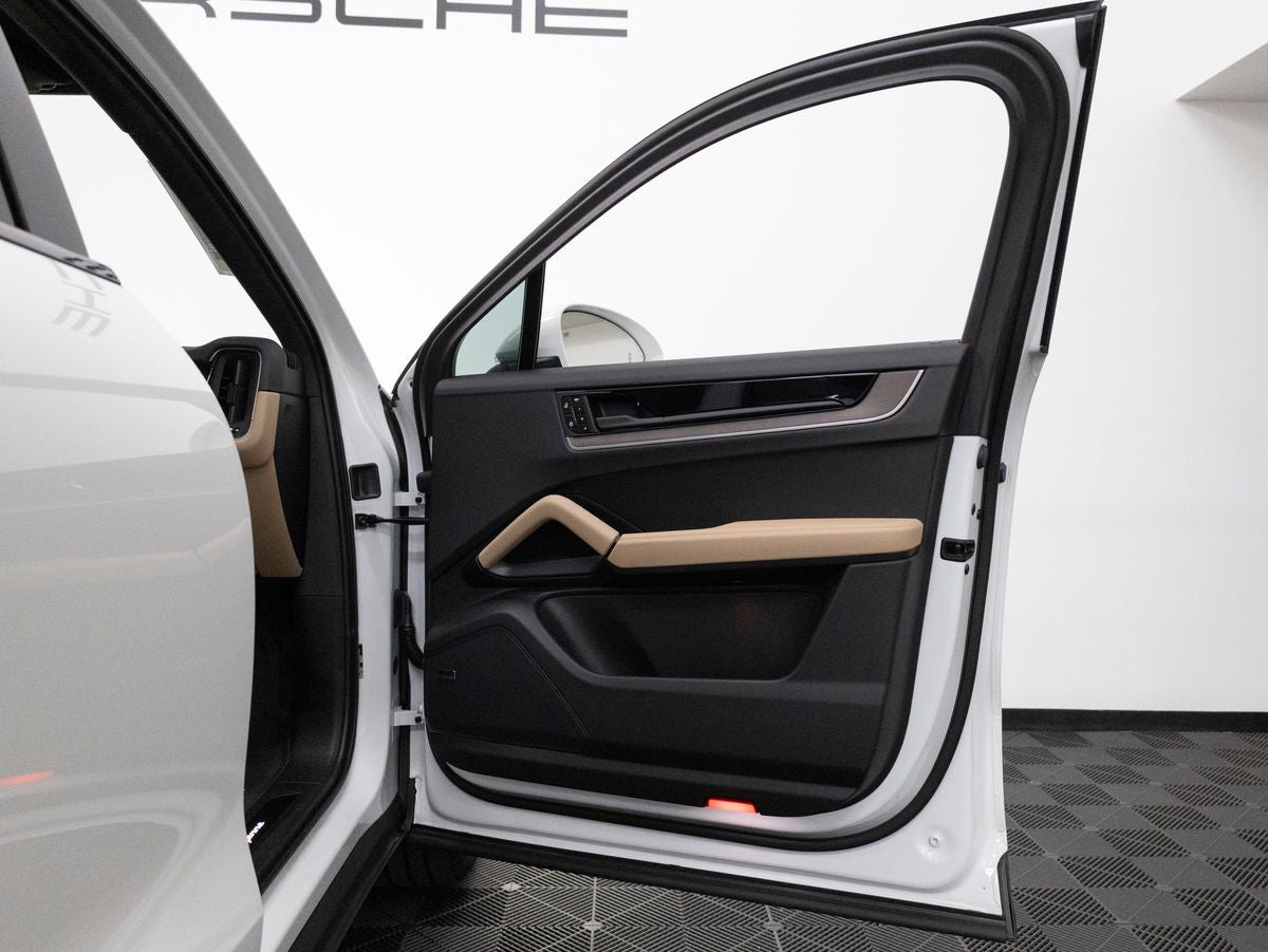 2026 Porsche Cayenne Cayenne Coupe