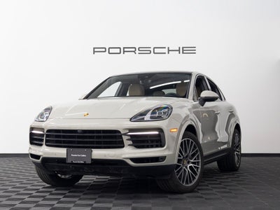 2022 Porsche Cayenne Base