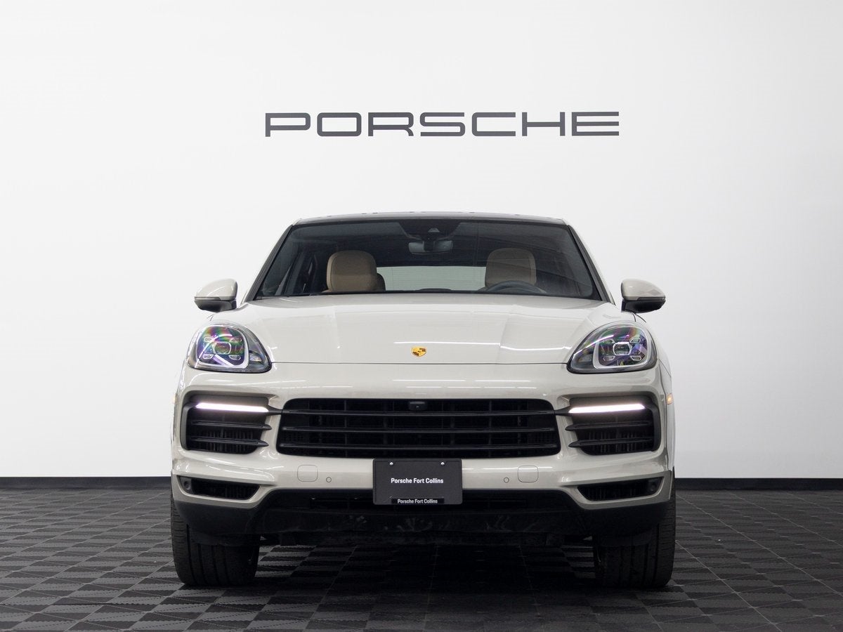 2022 Porsche Cayenne Base