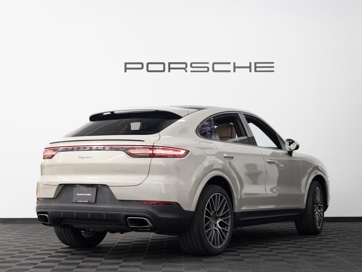 2022 Porsche Cayenne Base