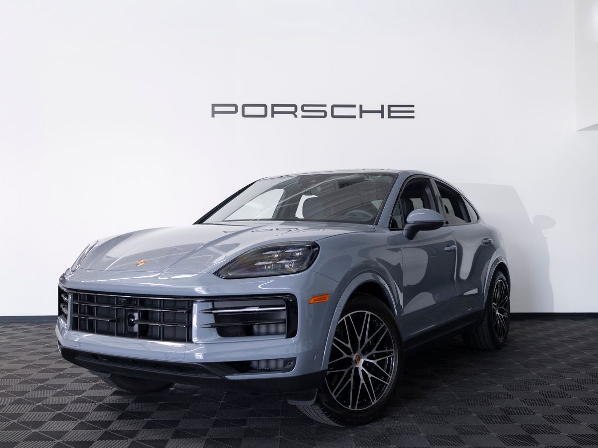 2025 Porsche Cayenne -'s photo