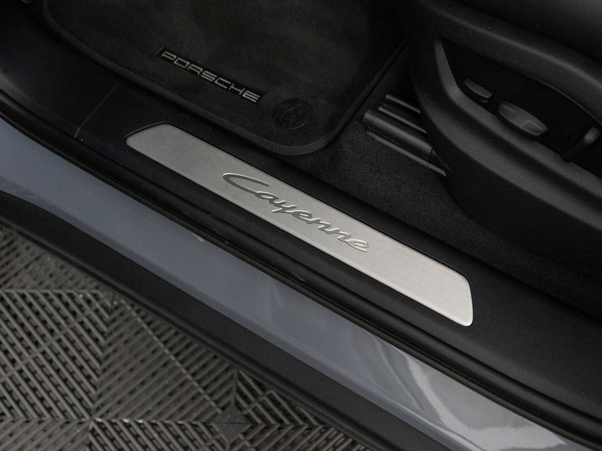 2025 Porsche Cayenne Coupe