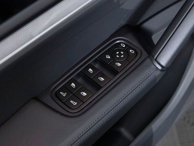 2025 Porsche Cayenne Coupe