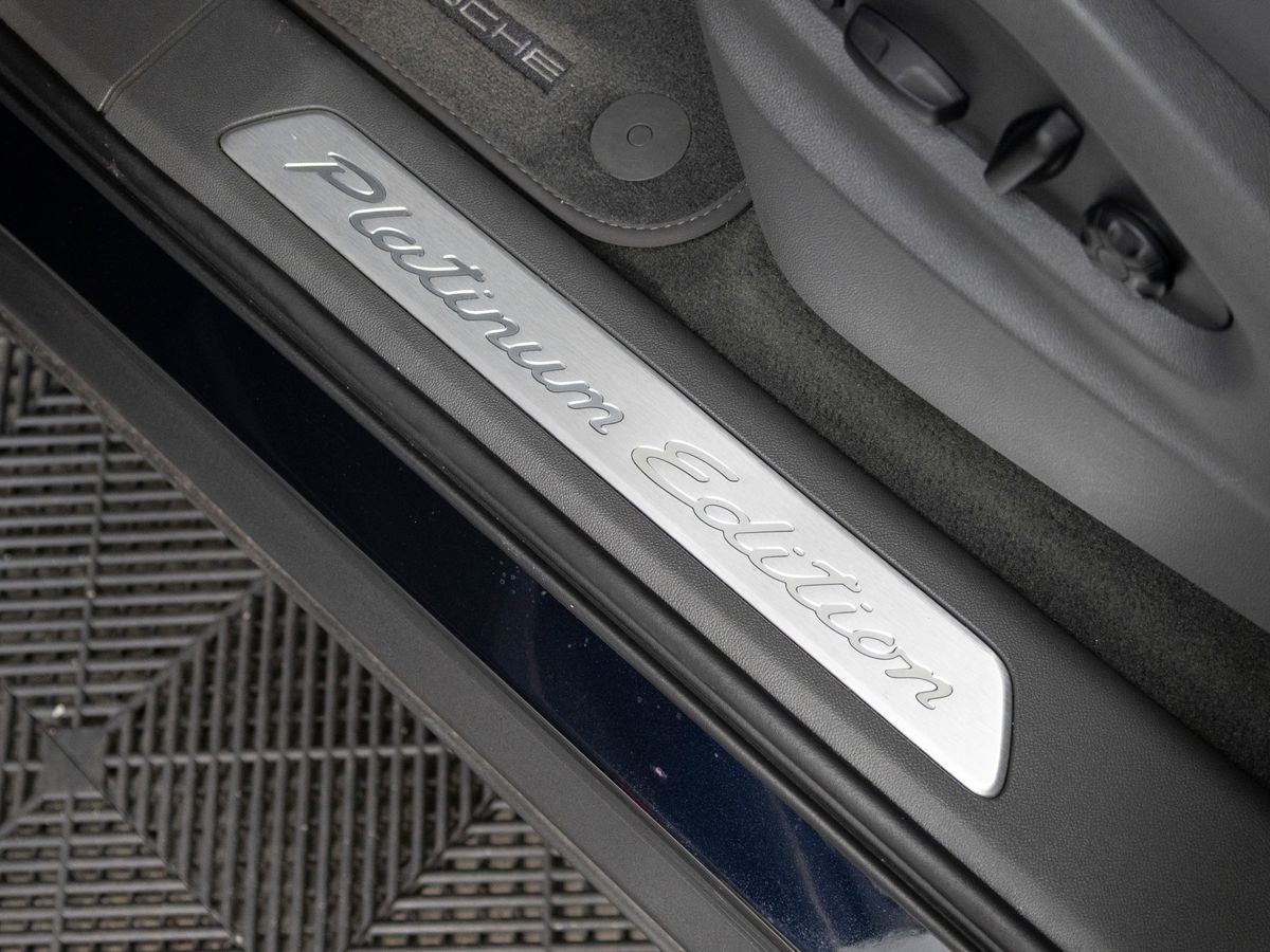 2023 Porsche Cayenne Coupe Platinum Edition