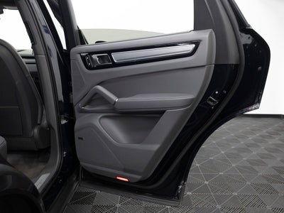 2023 Porsche Cayenne Coupe Platinum Edition