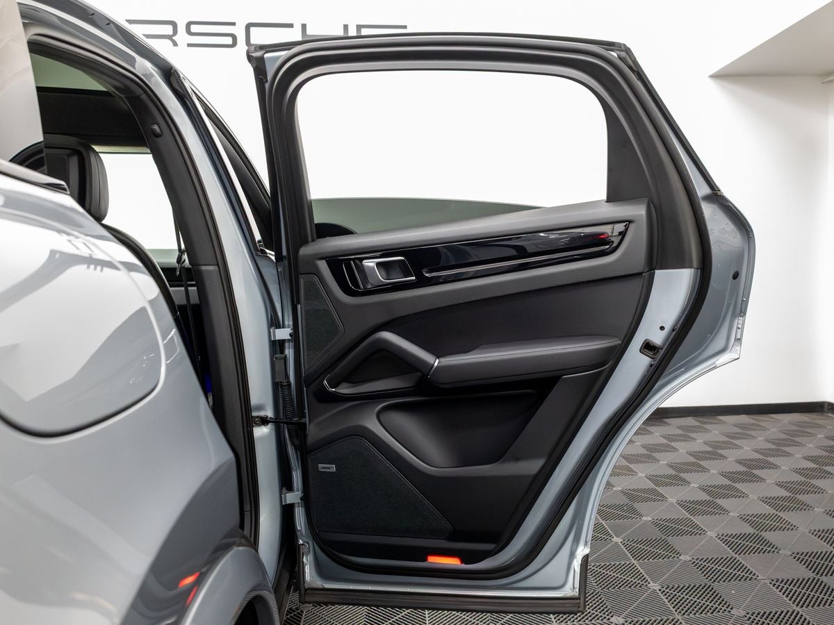2020 Porsche Cayenne Cayenne Coupe