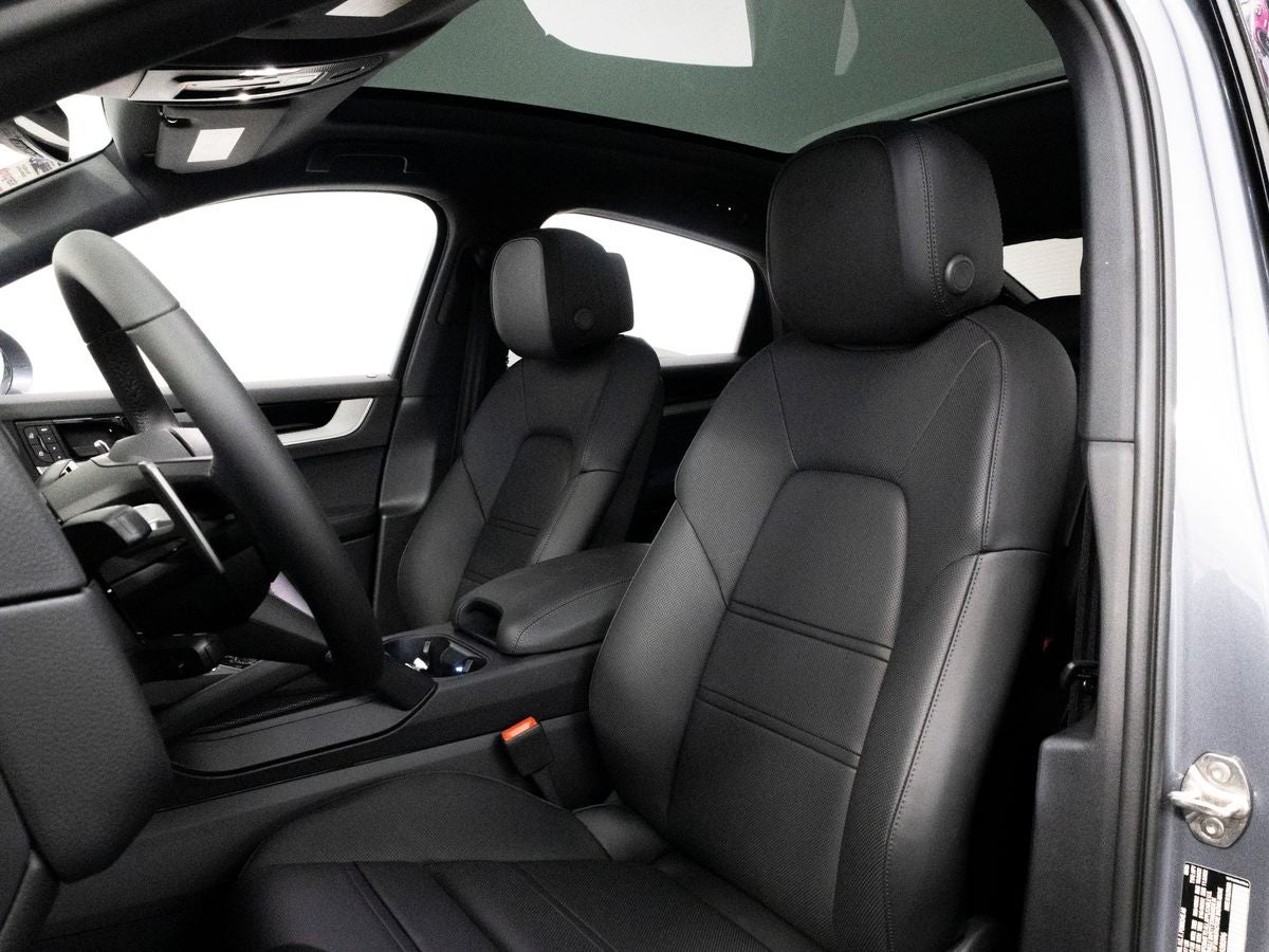 2026 Porsche Cayenne Coupe